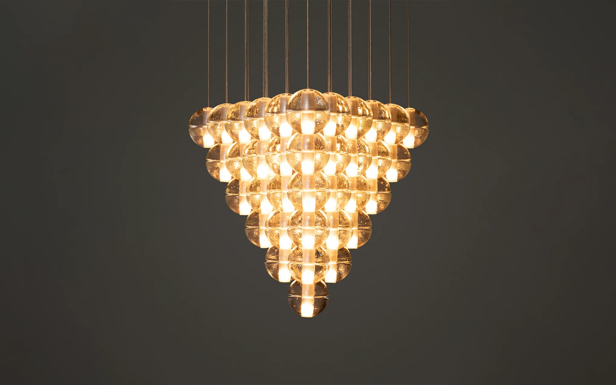 14 Geometric chandelier - Image 26