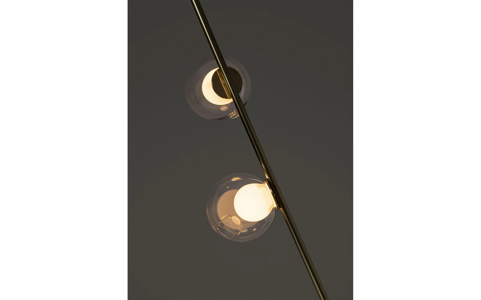 28 Stem column light - Image 48