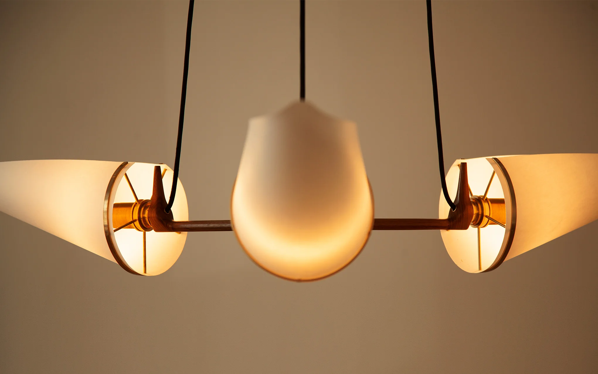 Armitage triple suspension lamp - Image 3