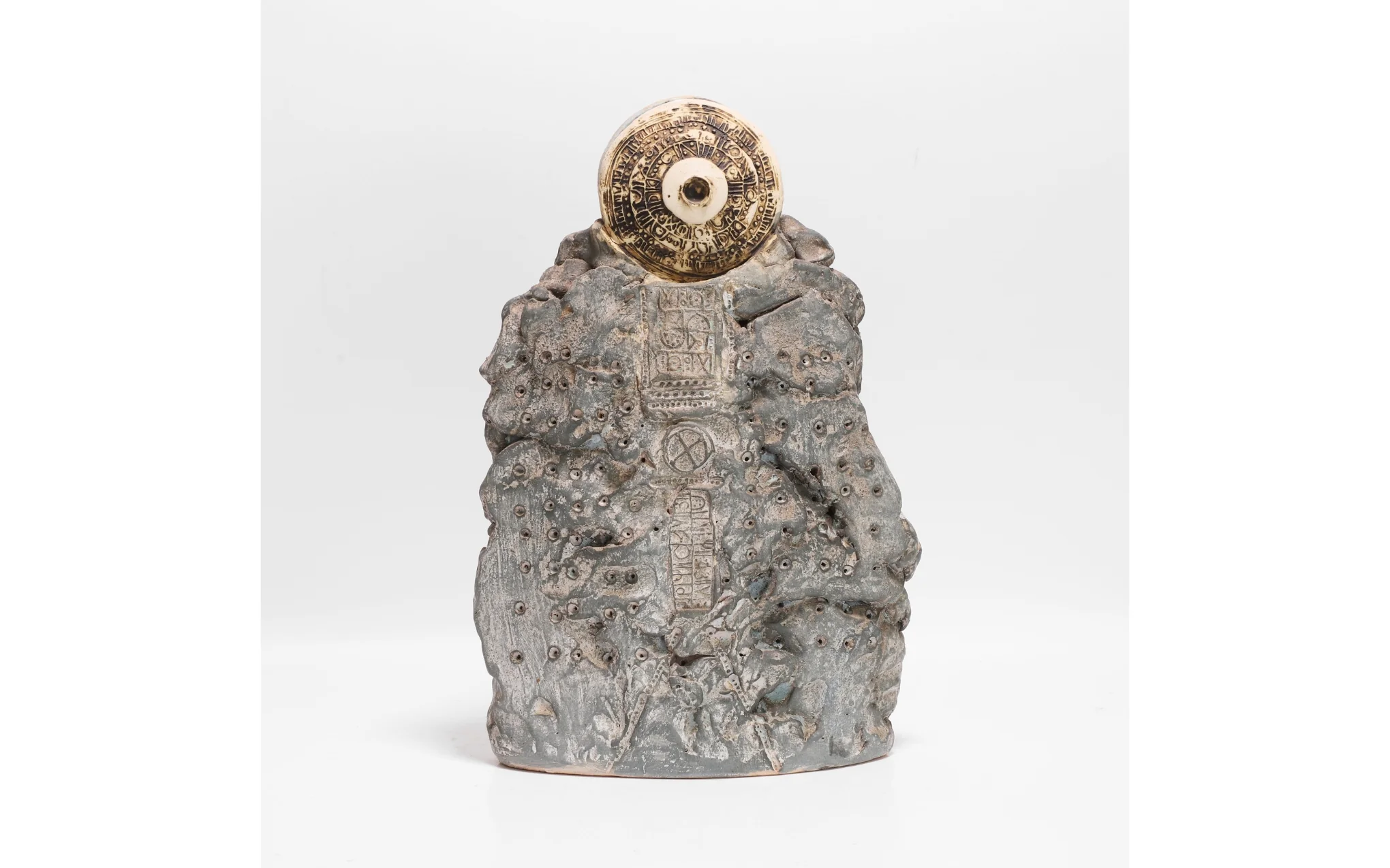 Bernard Rooke high-fired earthenware pot - Image 3
