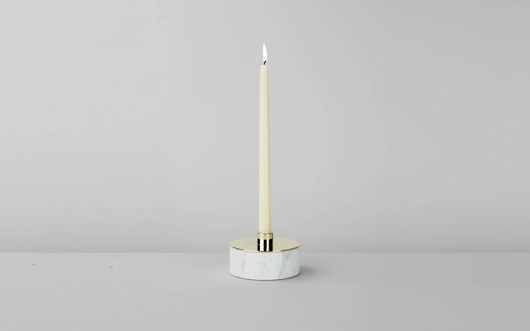 Cache candleholder