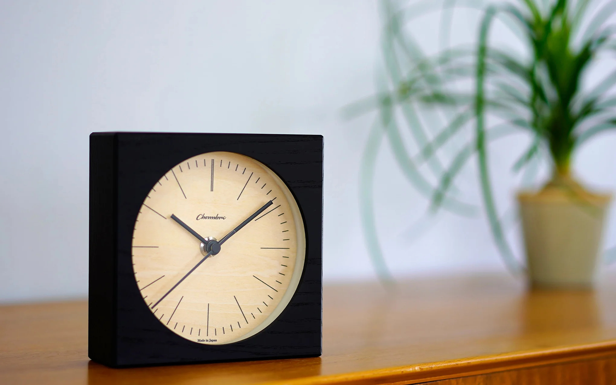 Chambre Line desk clock - Image 12