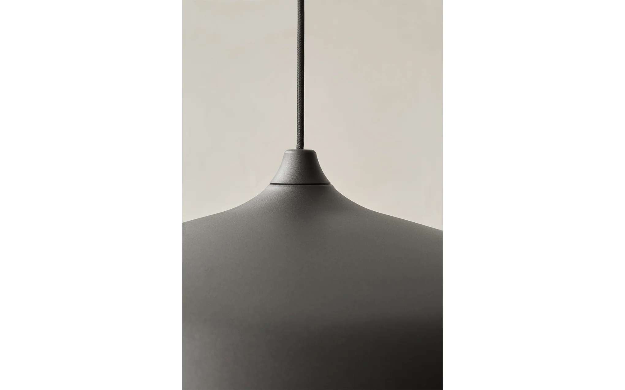 Circular pendant - Image 6