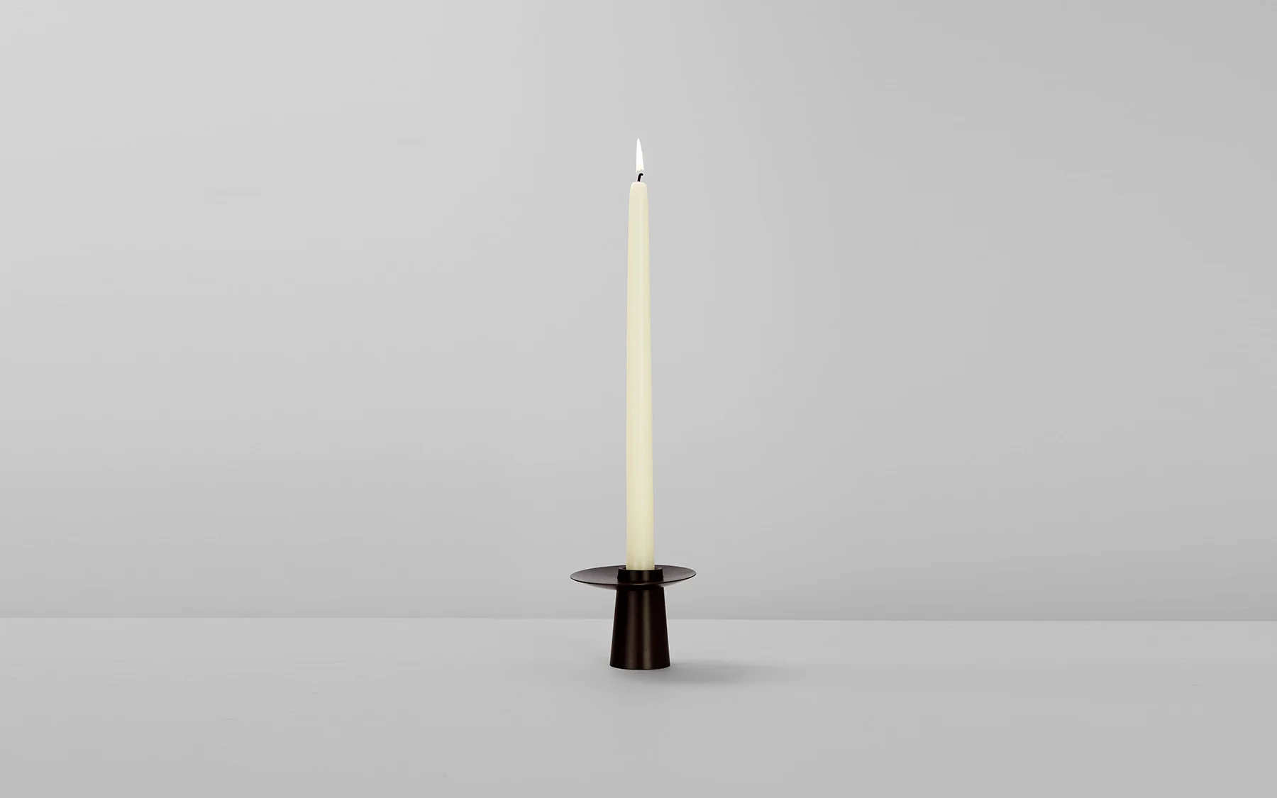 Orbit candleholder 02