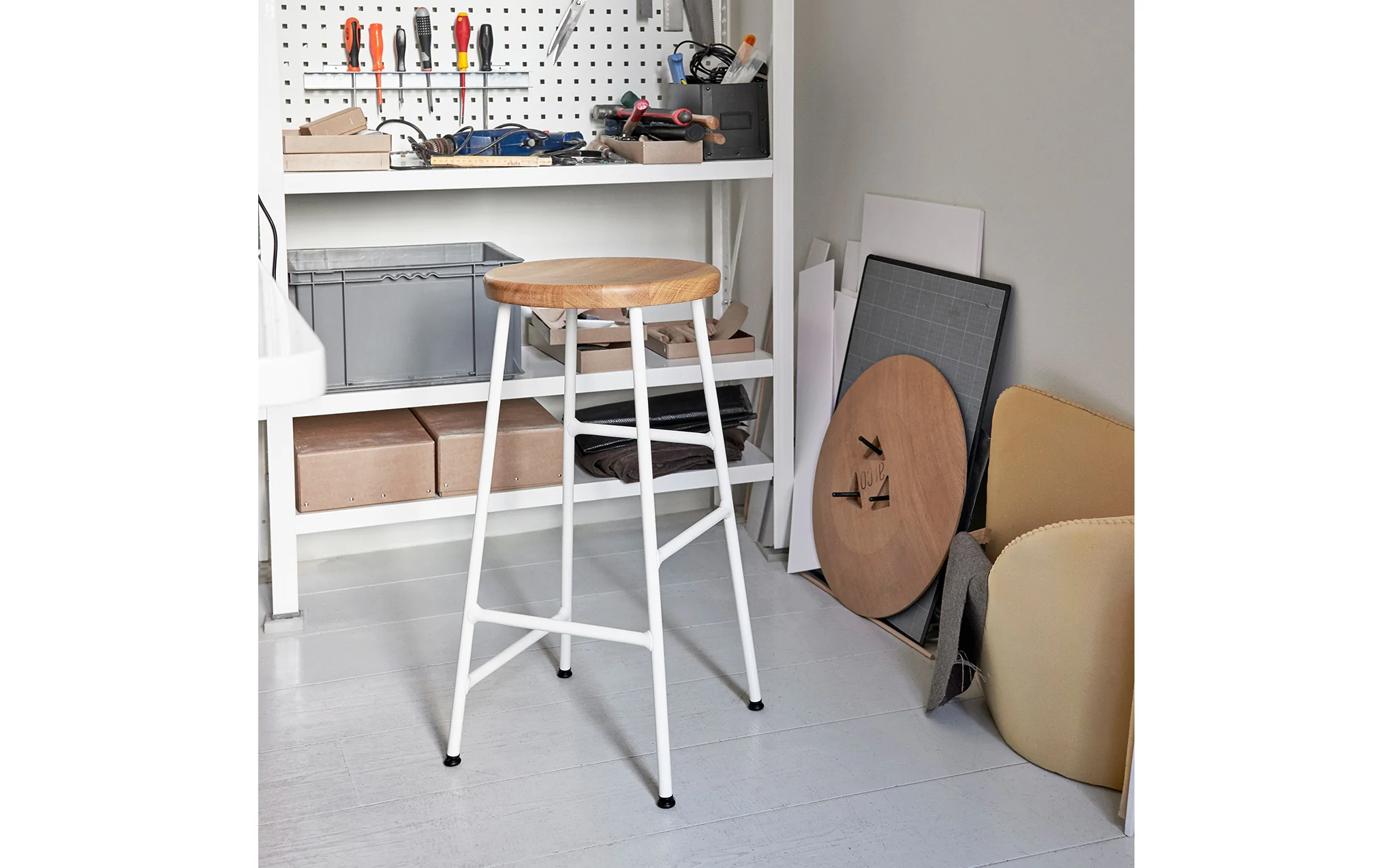 Cornet bar stool - Image 16