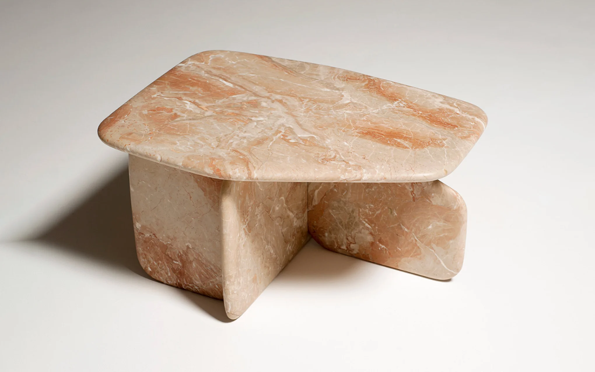 Dolmen coffee tables - Image 3