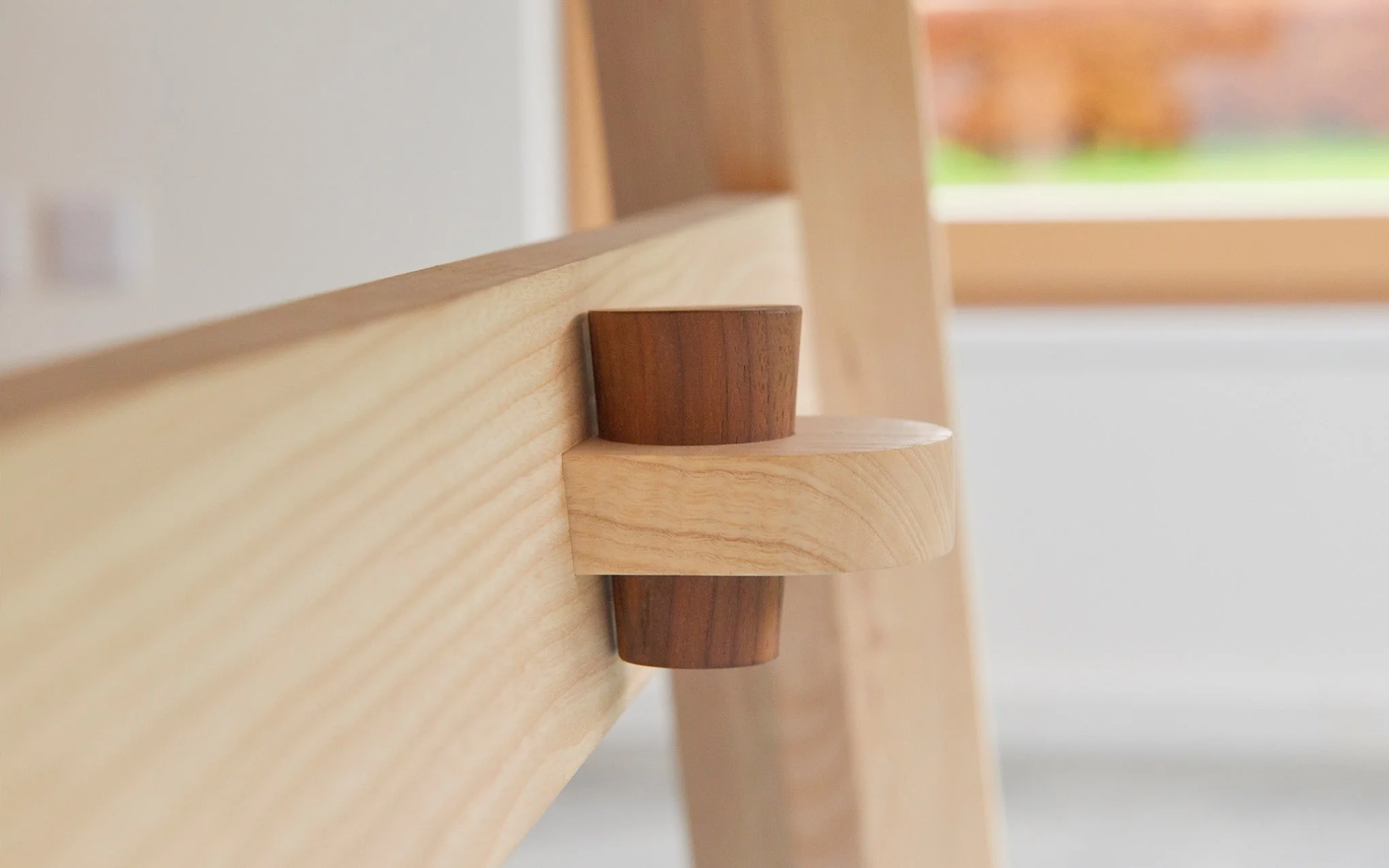 Ex-Display Jethro bench - Ash - Image 7