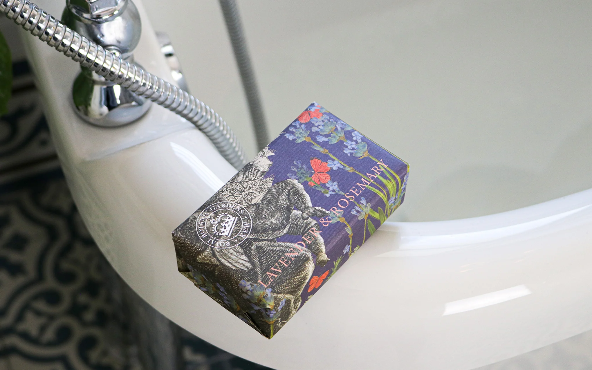 Kew Garden soap bar - lavender & rosemary - Image 4