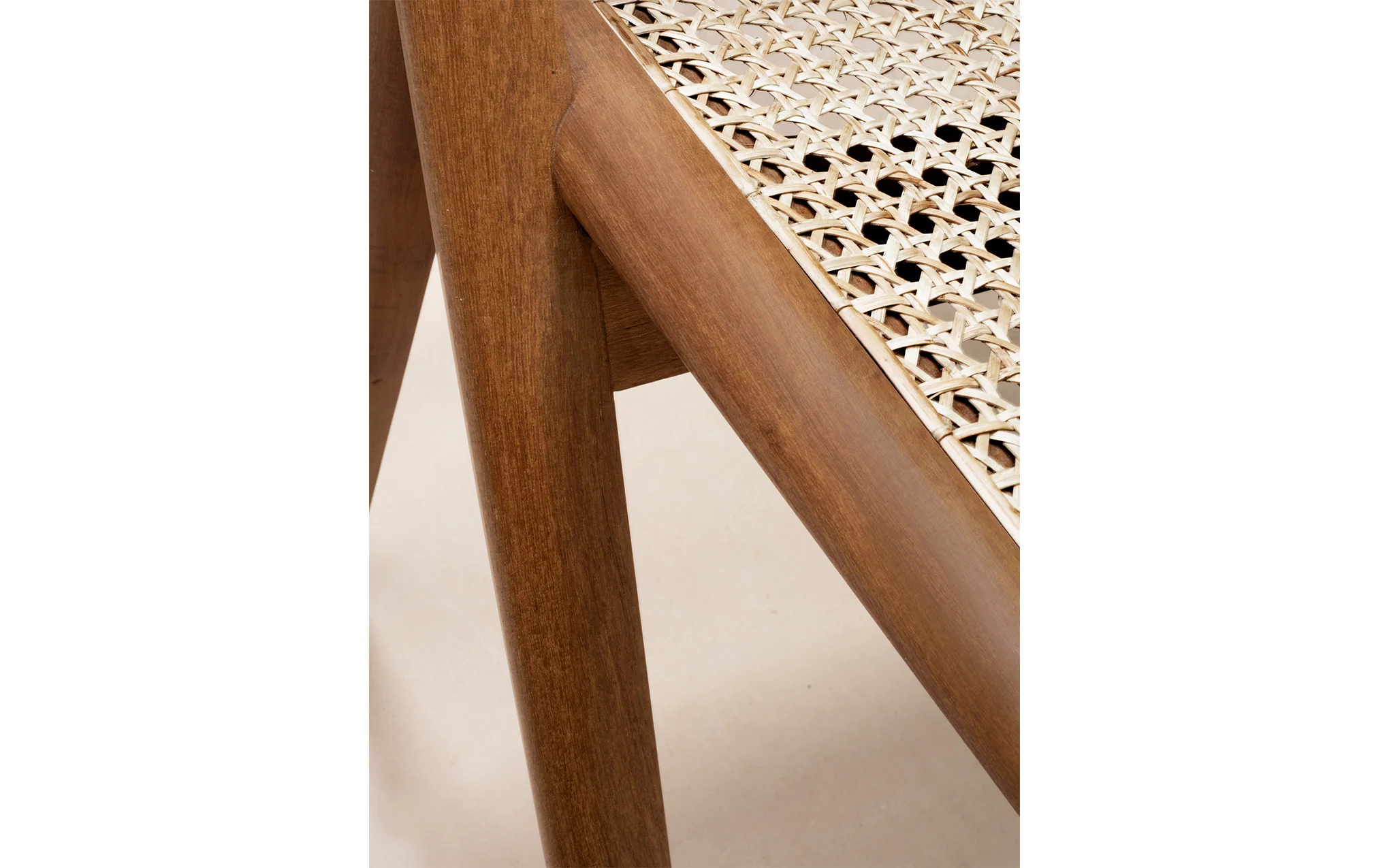 Muṅgāru dining chair - Image 4