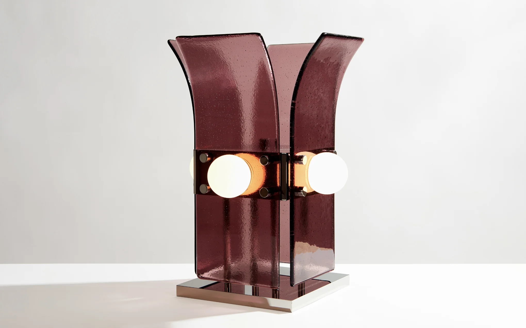Palm table lamp