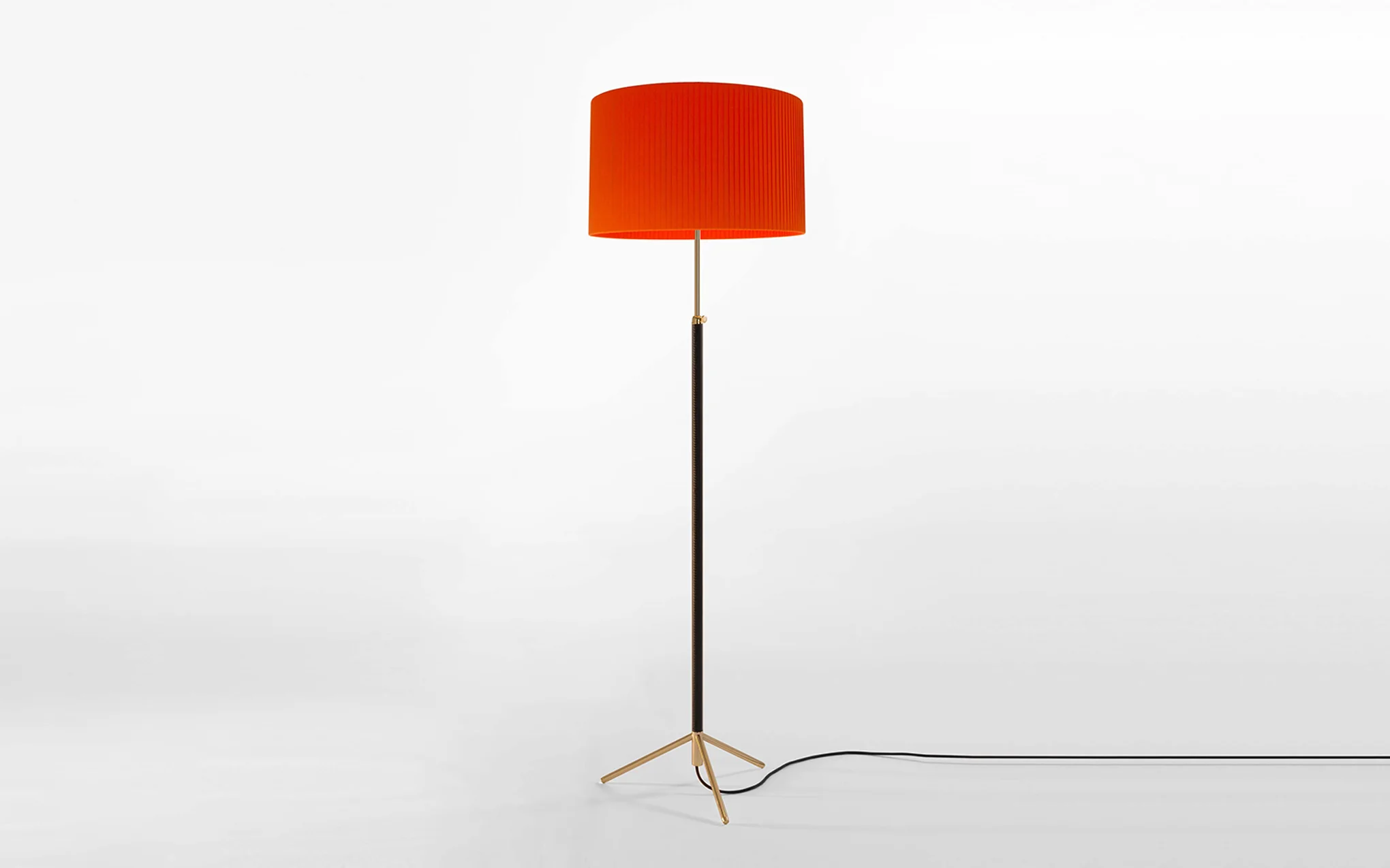 Pie de Salón floor lamp - Image 16