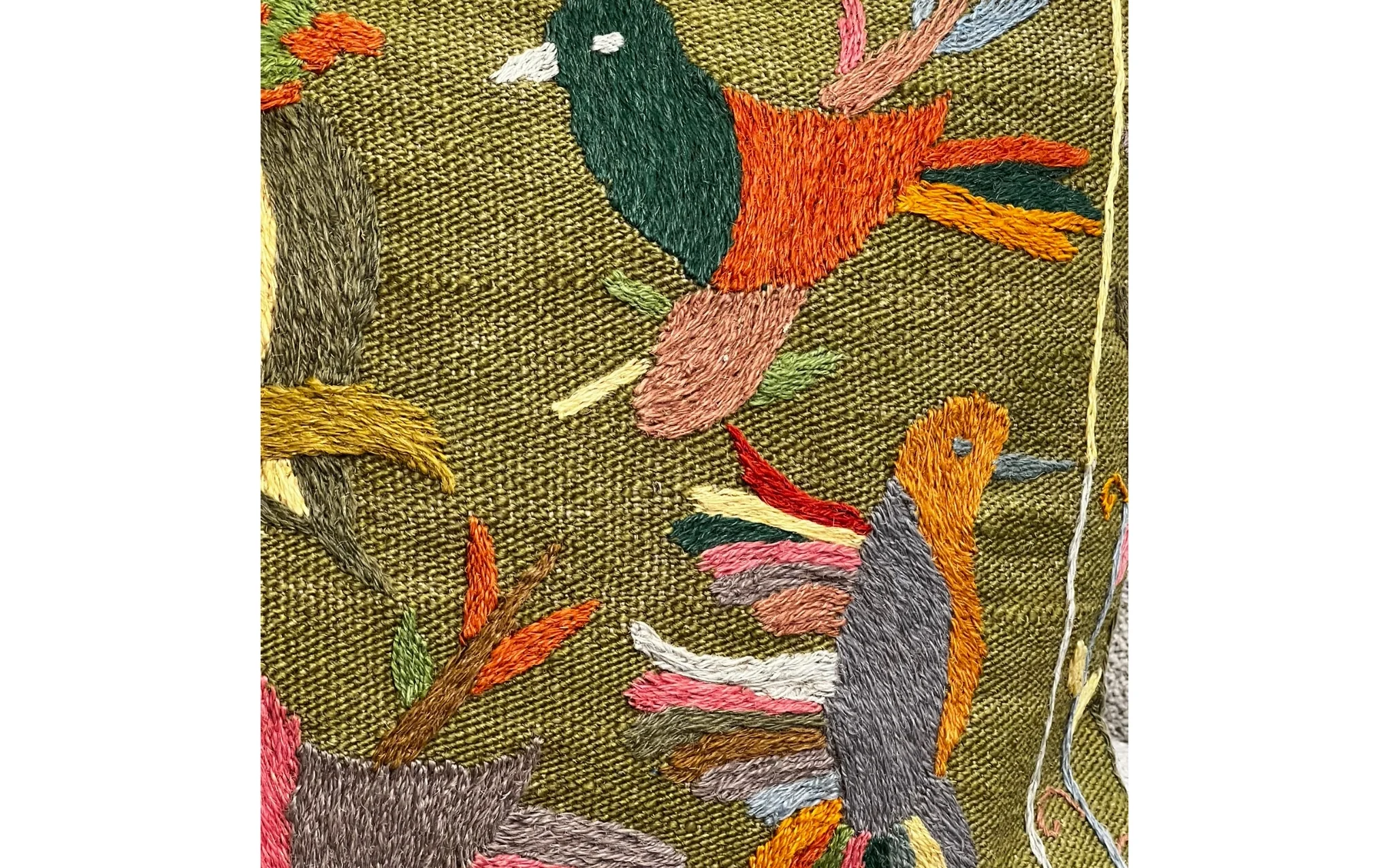 Suzani embroidered green cushion - hour birds - Image 2